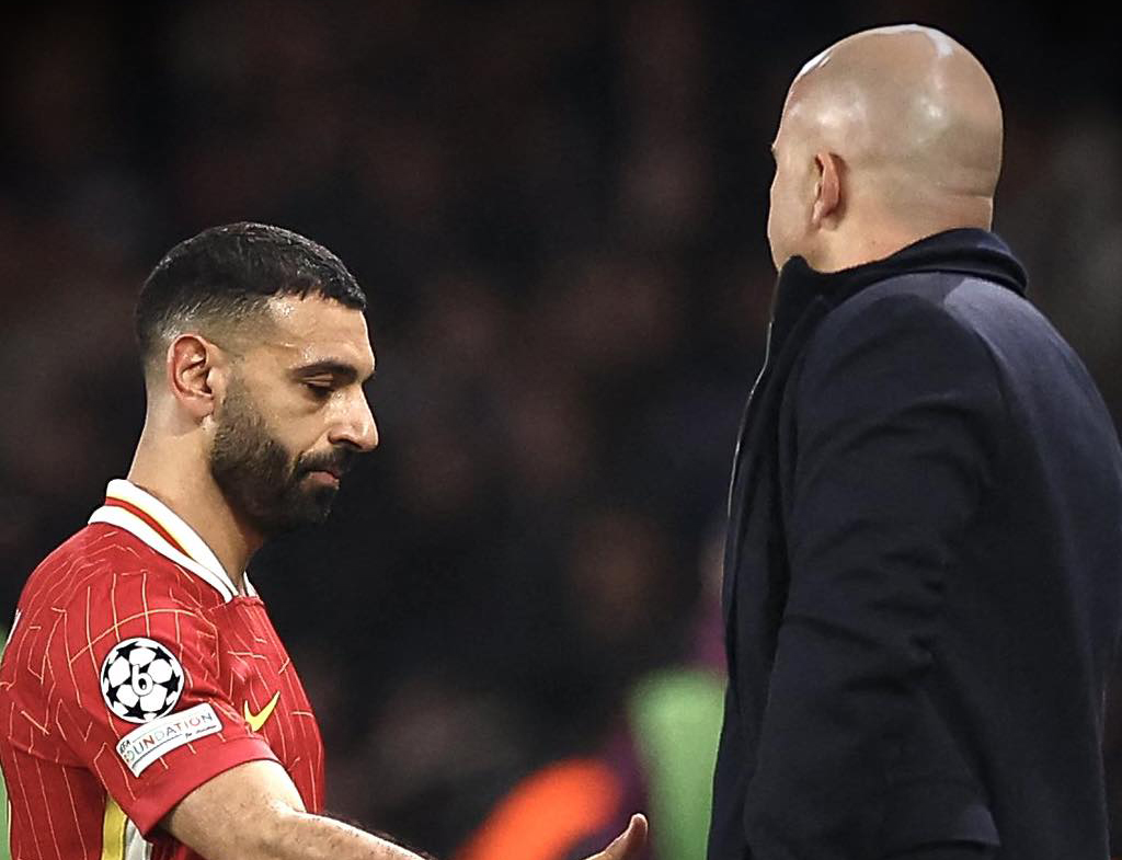 CH&Iacute;NH THỨC: Liverpool ra &aacute;n phạt cho Salah sau ph&aacute;t biểu g&acirc;y sốc với Slot - Ảnh 1