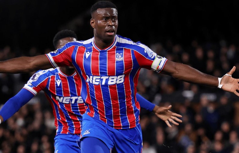 Soi k&egrave;o phạt g&oacute;c Shelbourne vs Crystal Palace, 3h ng&agrave;y 12/12 - Ảnh 1