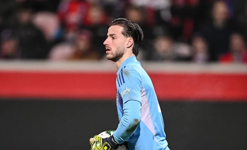 Bản tin Arsenal 12/12: &lsquo;Ph&aacute;o thủ&rsquo; t&iacute;nh nổ &lsquo;bom tấn&rsquo; để n&acirc;ng cấp c&aacute;nh tr&aacute;i - Ảnh 1