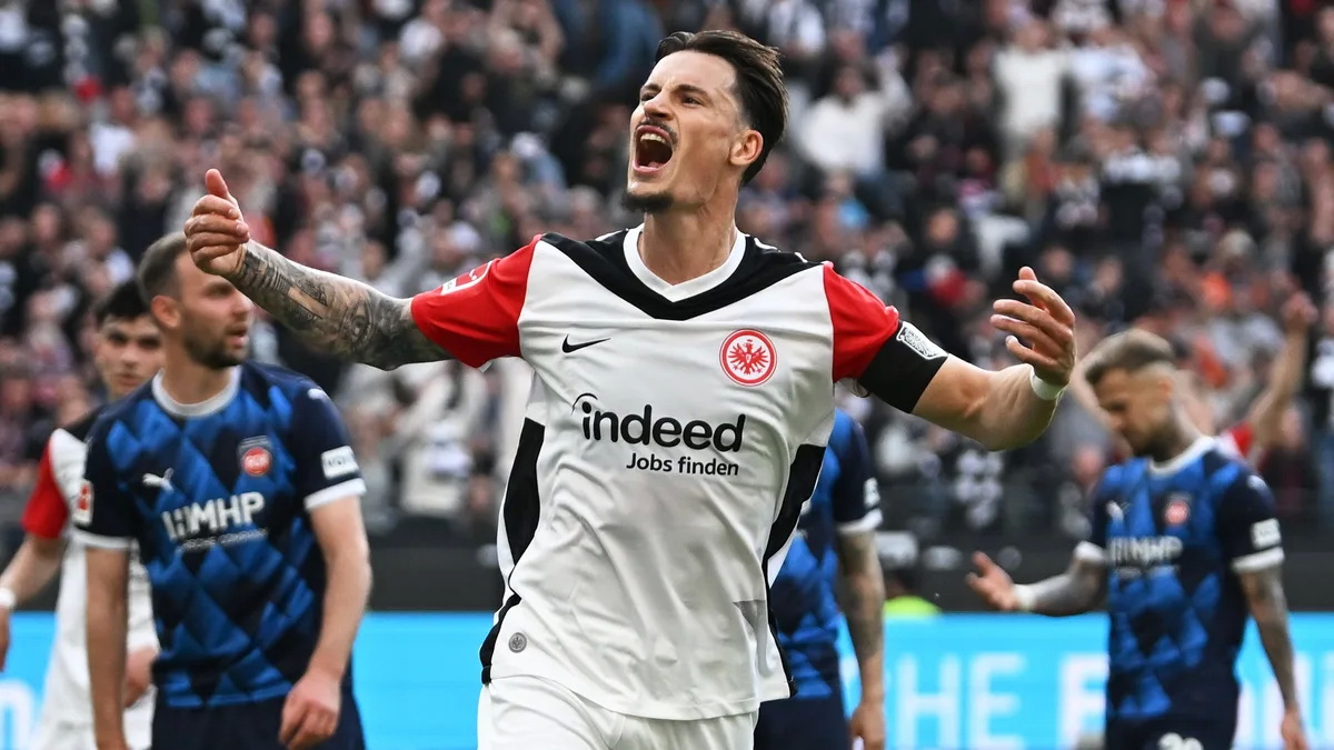 Nhận định, Soi tỷ lệ k&egrave;o Eintracht Frankfurt vs Augsburg 21h30 ng&agrave;y 13/12: Nỗi sợ xa nh&agrave; - Ảnh 6