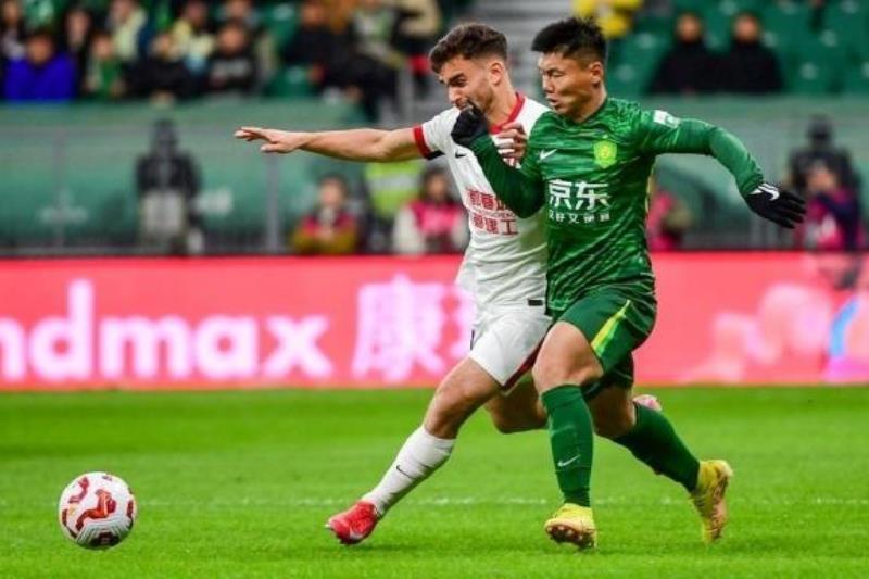 Soi k&egrave;o phạt g&oacute;c Lecce vs Pisa, 2h45 ng&agrave;y 13/12 - Ảnh 1