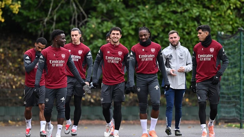 Bản tin Arsenal 13/12: ‘Pháo thủ’ tập xuyên Giáng sinh, Gabriel tham gia xô xát dù đang dưỡng thương - Ảnh 2