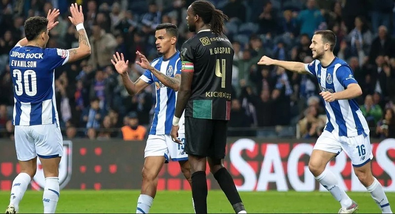 Nhận định, Soi tỷ lệ k&egrave;o Porto vs Estrela Amadora 3h45 ng&agrave;y 16/12: &Aacute;p lực k&egrave;o chấp - Ảnh 2