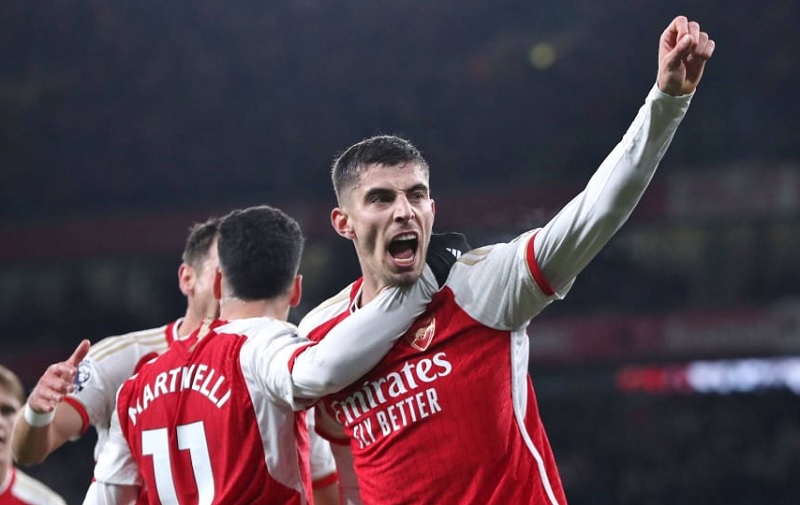 Bản tin Arsenal 16/12: &lsquo;Ph&aacute;o thủ&rsquo; ngồi m&aacute;t ăn b&aacute;t v&agrave;ng, Ben White nghỉ 1 th&aacute;ng - Ảnh 1