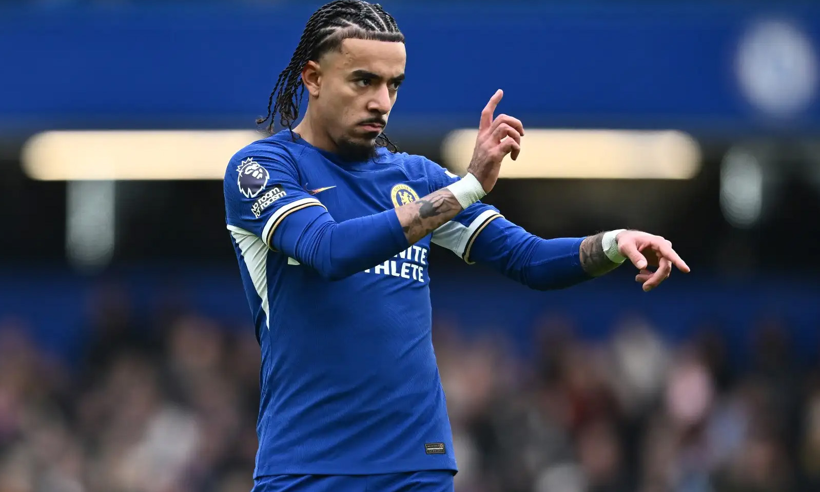 Đội h&igrave;nh ti&ecirc;u biểu v&ograve;ng 16 Ngoại hạng Anh: Bruno v&agrave; Ekitike được xướng t&ecirc;n - Ảnh 1