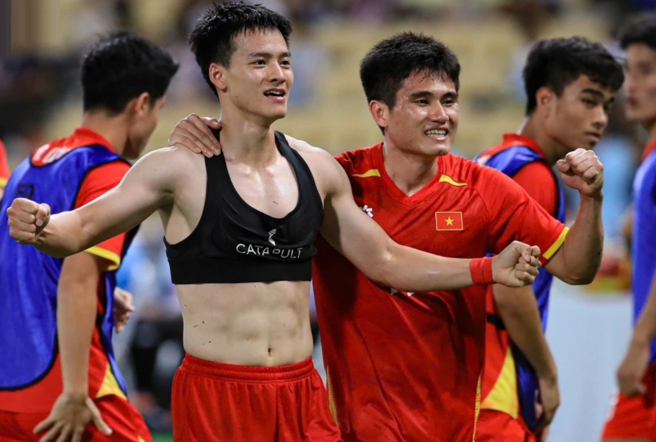 Chấm điểm U22 Việt Nam Chung kết b&oacute;ng đ&aacute; Sea Games: Đ&igrave;nh Bắc si&ecirc;u hạng, Thần t&agrave;i Thanh Nh&agrave;n - Ảnh 3