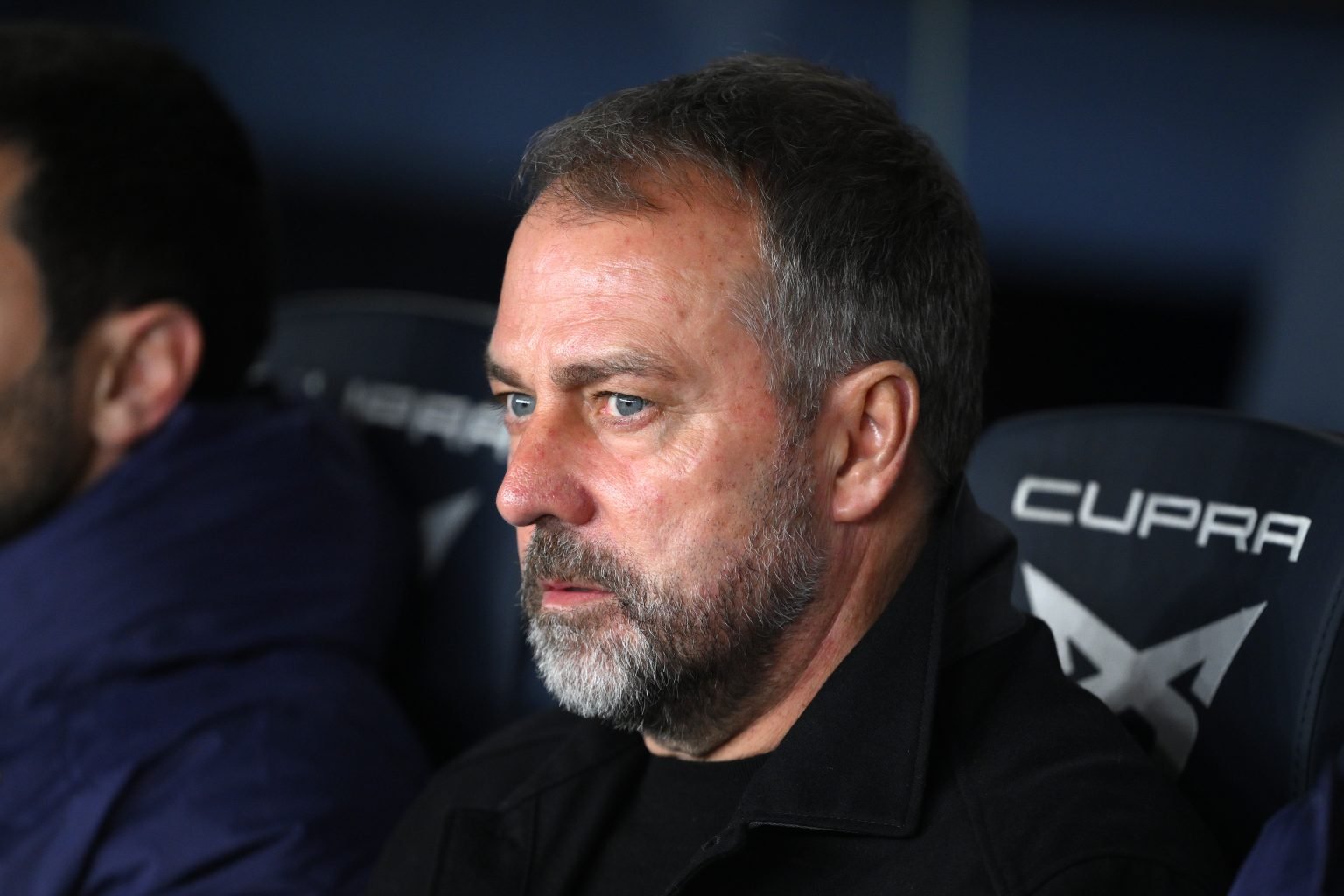 Bản tin Barcelona 19/12: Lewandowksi sang Mỹ l&agrave;m đối thủ của Messi - Ảnh 1