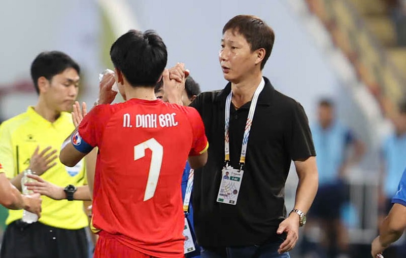 Đ&acirc;y l&agrave; quyết định bước ngoặt của thầy Kim gi&uacute;p U22 Việt Nam ngược d&ograve;ng kh&ocirc;ng tưởng - Ảnh 2