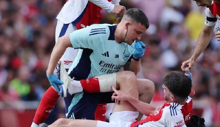 Arsenal trả giá cực đắt sau chiến thắng trước Brentford