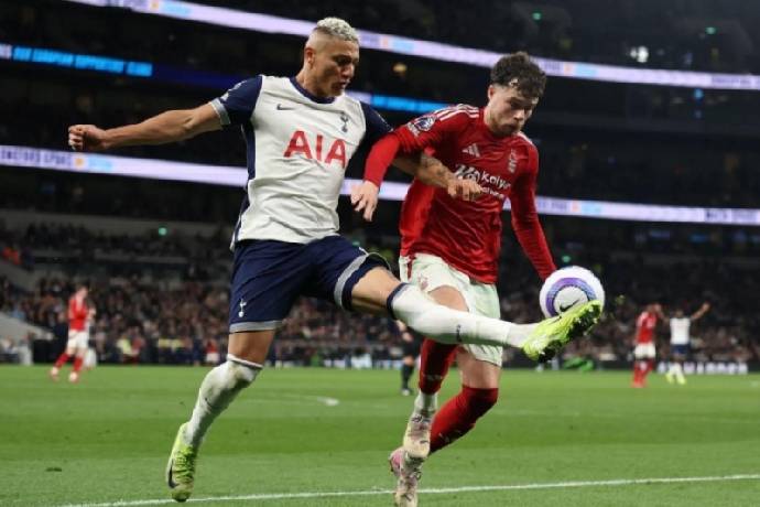 Soi kèo phạt góc Nottingham vs Tottenham, 21h00 ngày 14/12