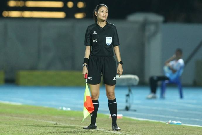 Profile gây sốc của bộ đôi trọng tài hợp sức ‘cướp chiến thắng’ khỏi tay ĐT nữ Việt Nam